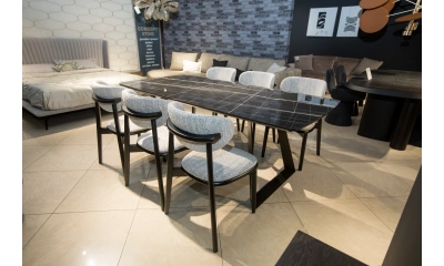 Обеденный стол Saloni Toronto