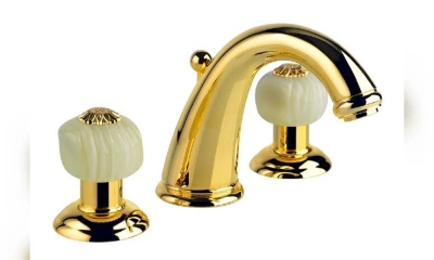 Смеситель Для Раковины На 3 Отверст. Onice