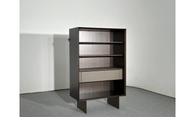 Витрина Saloni Riva