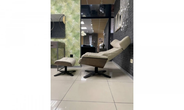 Кресло с пуфом Homage Opera