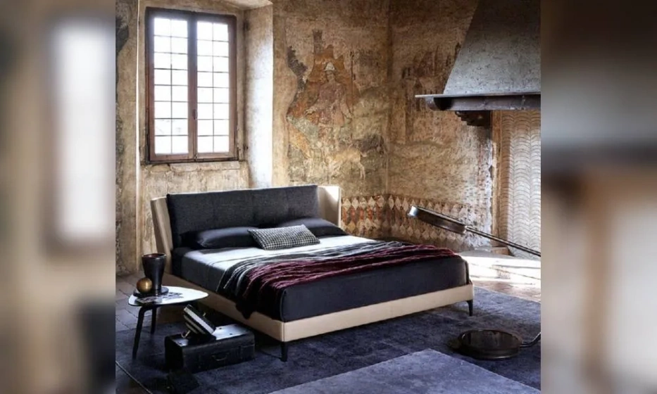 Кровать Poltrona Frau Bretagne Bed - фото 1