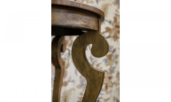 Подставка Uttermost Reka