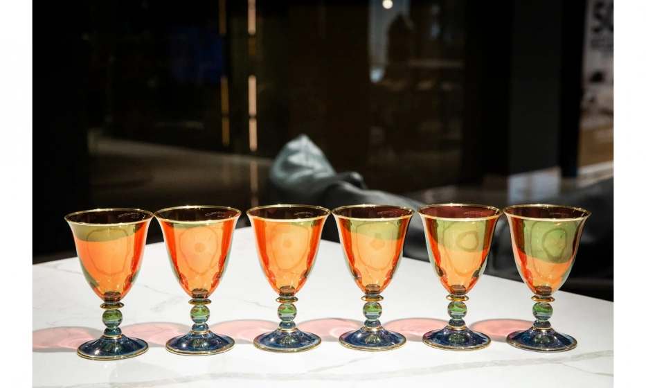 Бокал для вина VETRERIE DI EMPOLI Arlecchino - фото 1