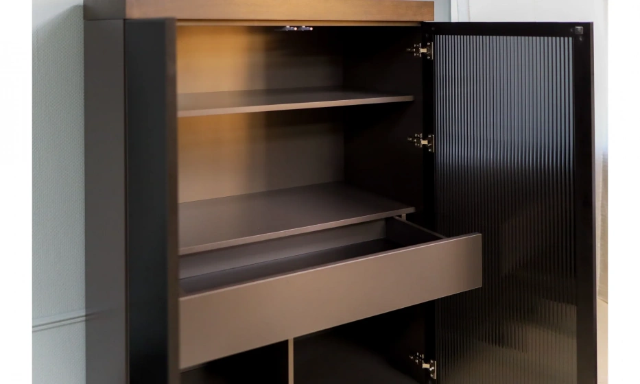 Витрина Saloni Hiro - фото 5