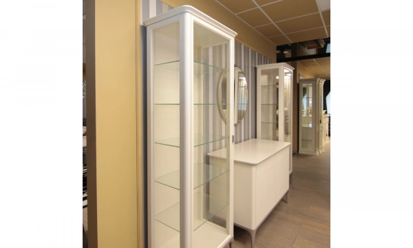 Витрина Kreind ПРИМО