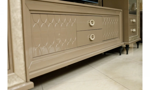 EMOCION база под ТВ