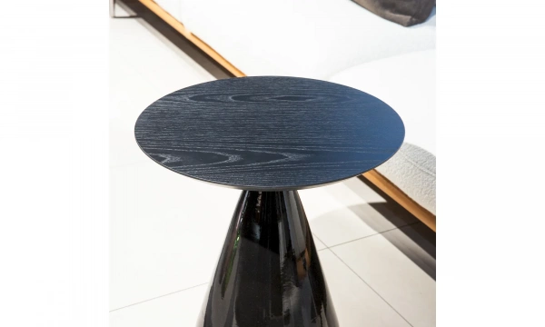 Приставной столик Tonin Casa Amira