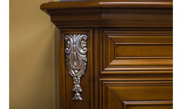 Vaccari Giovanniкомод