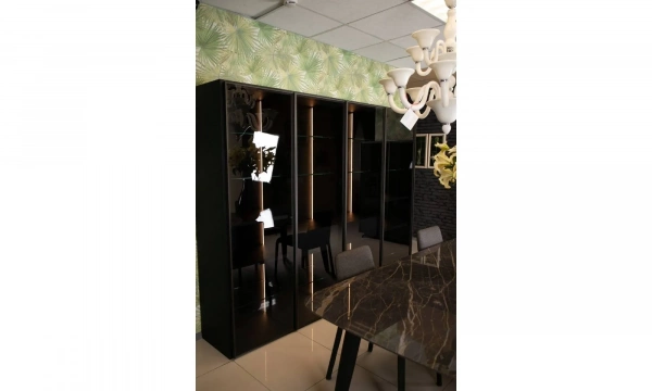 Витрина Sangiacomo Scrigno