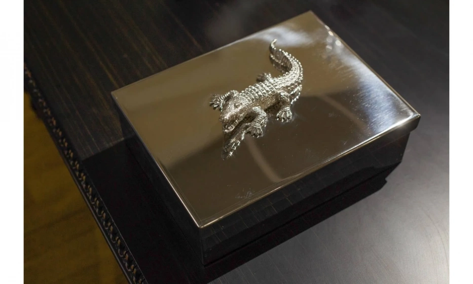 Шкатулка Eichholtz Крокодил - фото 1