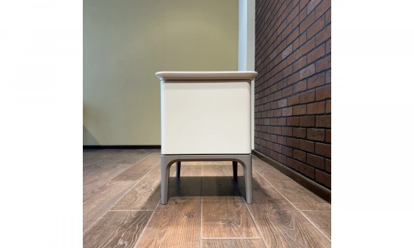 Прикроватная тумбочка Kreind Primo