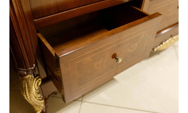 Библиотека Alta Moda/Linea B Giulio