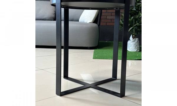 Приставной столик Saloni Capella