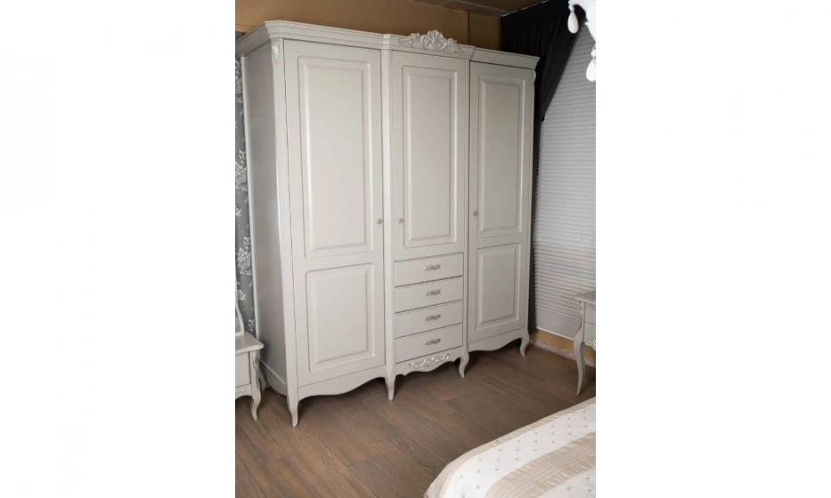 Шкаф 3 двери Kreind Elegance - фото 3