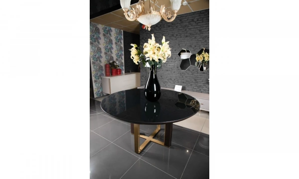 Стол обеденный ENZA HOME SIRONA