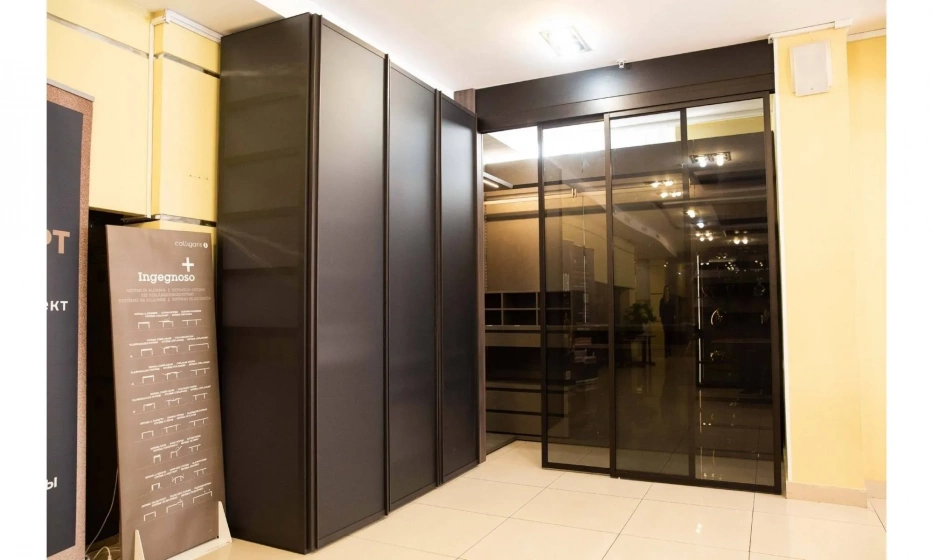 Гардеробная Sangiacomo + раздвижная перегородка - фото 1