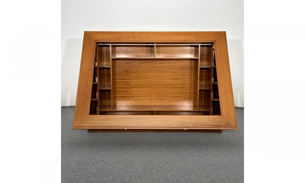 Рама под ТВ Giulia Casa