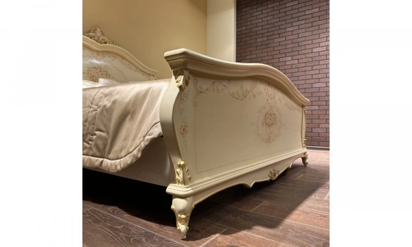 Кровать AGM Regency