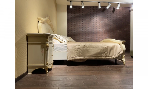 Комплект мебели в спальню AGM