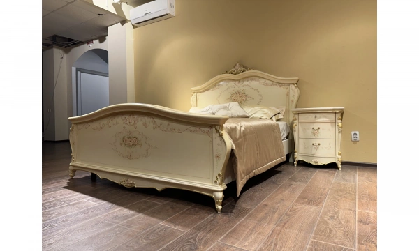 Кровать AGM Regency